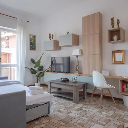 Navigli Retreat Near Duomo Appartement