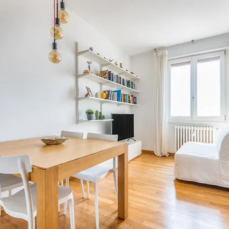 Farini - Lancetti 4 Pax Wi-fi Lägenhet Milano