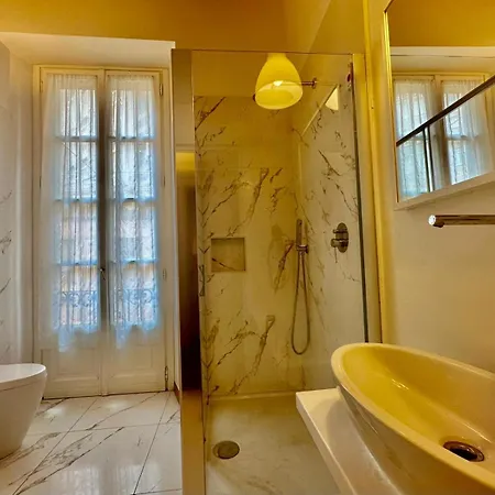 Casa - Classic Elegance, Balcony 米兰