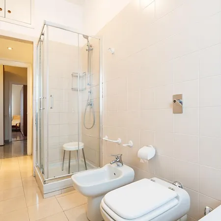 Apartment Splendido Trilocale Zara Ottavo Piano - Mirable Pm Mailand