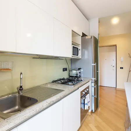 Spacious Two Bedrooms Solari Area - Mirable Pm Milan