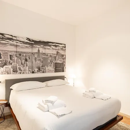 Spacious One Bedroom Moscova - Mirable Pm דירה