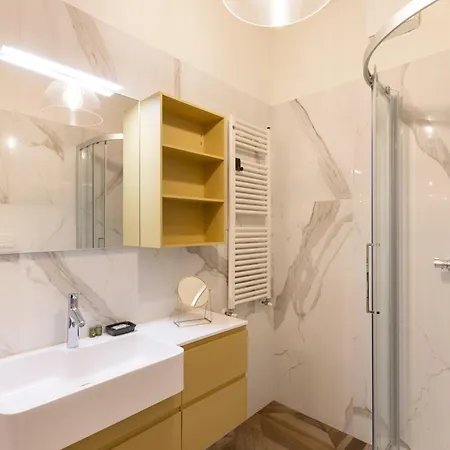 Bright One Bedroom Porta Venezia - Mirable Pm Apartament