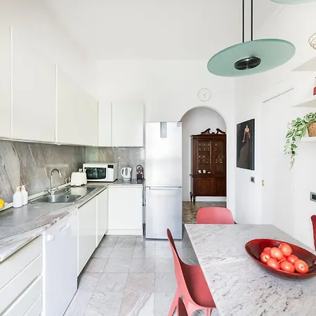 Apartment Easylife - - Mentana 8 S - Duomo