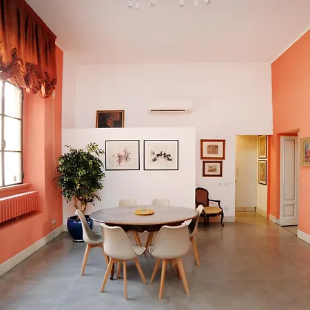 Appartement Sarpi Milaan