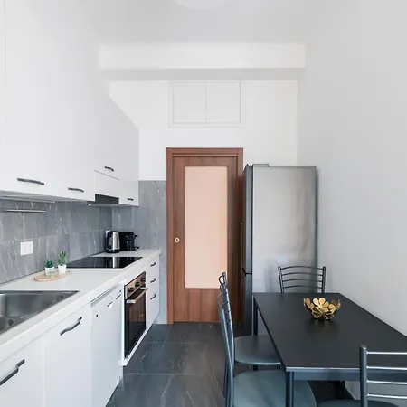 Easylife - Attico Di Lusso A Pochi Passi Dal Duomo Διαμέρισμα *
