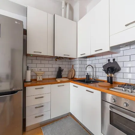 Locami Gorla M1 Apartamento Milão