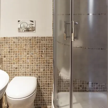 Ekoliving Bed & Breakfast 3*