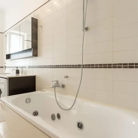 Borgese By Halldis Apartament Mediolan