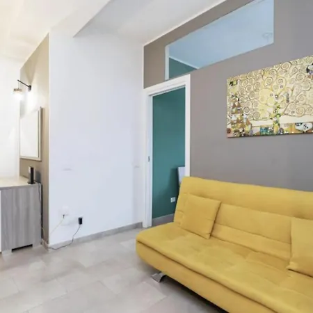 I-host Design - Carlo Adda 29 Appartement *