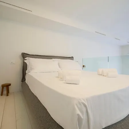 Design Loft With Private Garden - Portello * 밀라노