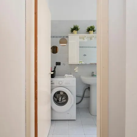 [ihost Studio] - Premuda 17 Apartamento *