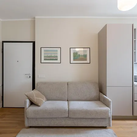 דירה Luminoso Trilocale Certosa - Mirable Pm מילאנו