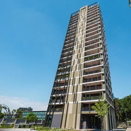 Park Towers 15 - Design - Large Terrace - Ac * Milánó