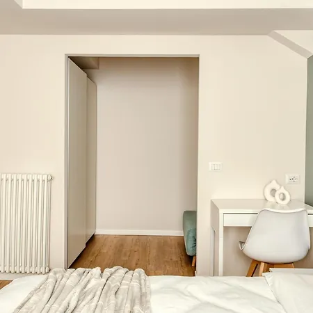 Appartement Hostmate - - Imperia's Nest - Romolo Iulm Milaan