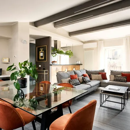 Appartement Readhostprofile! Luxury Penthouse Near Duomo *