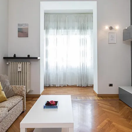 Italianway Comfort - Cornalia 24 Апартаменты *