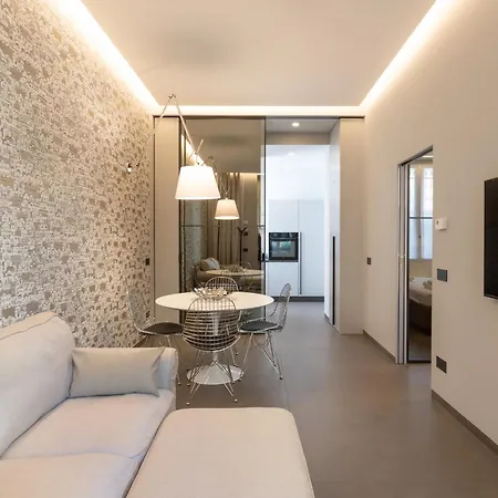 Bilocale Di Design In Via Guido D'arezzo - Mirable Pm * 米兰