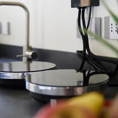 The Porthole - Rifugio Chic E Porta Venezia Mailand