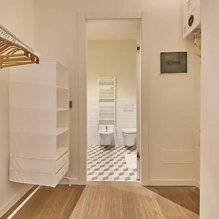 The Porthole - Rifugio Chic E Porta Venezia Apartment