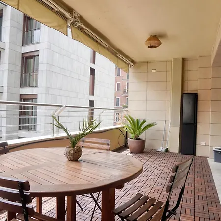 Citylife Prime - In Front Of The Shopping District With Big Terrace And Gym Milánó