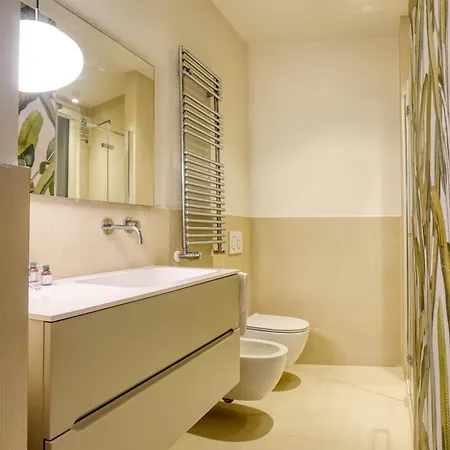 Cadorna Prestigious - Modern Architecture In Front Of The Station Μιλάνο