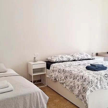 Lovely Milanese * Μιλάνο