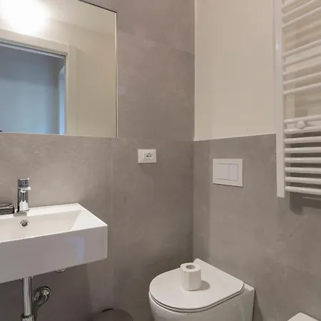 Xenia - In Corso San Gottardo B *