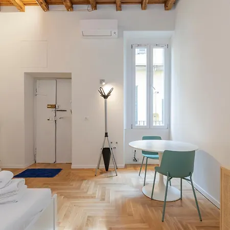 Xenia - In Corso San Gottardo A