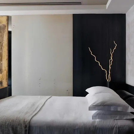 Straf, Milan, A Member Of Design 4*