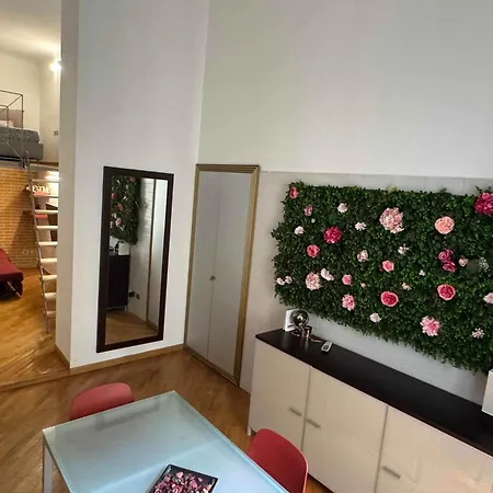 * * Luxury Bijoux In Brera - Centre Of * * *