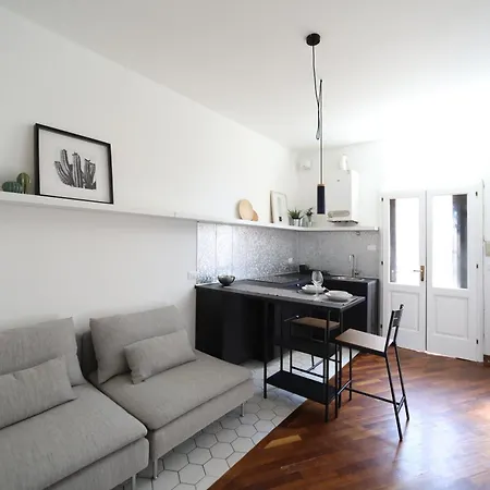 Apartment Delicious Design In Center *