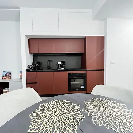 Casati Velvet Stay, * Milão