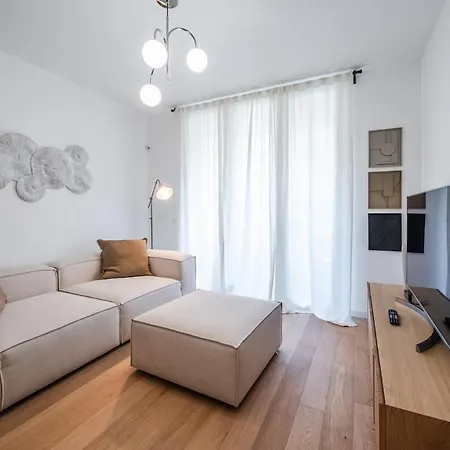 Navigli - Charme & Design Luxury Apartamento Milão