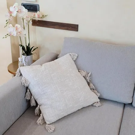 Duomo Milan-attic With Terrace-netflix And Wifi Apartmán *