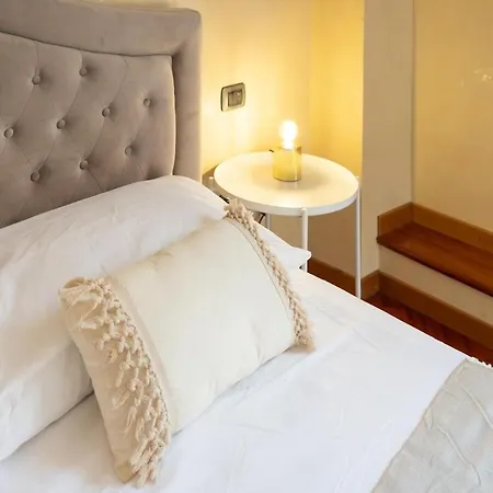 Duomo Milan-attic With Terrace-netflix And Wifi * Milán