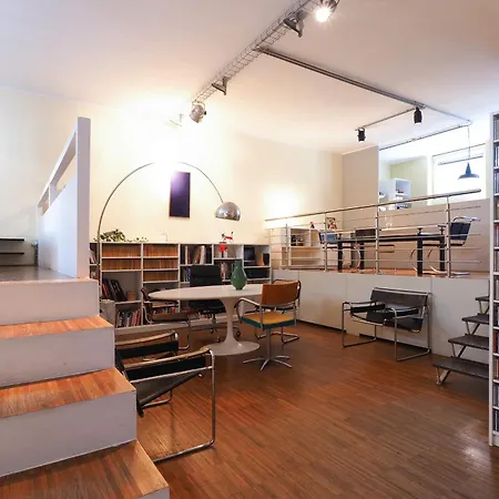 Primopiano - Messina Apartamento Milán