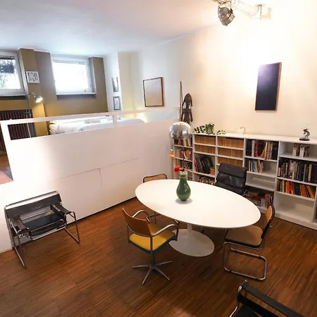 Primopiano - Messina Apartamento Milán