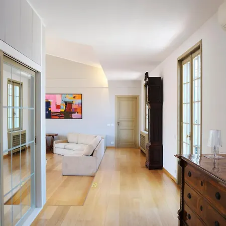 Comecasa Monte Napoleone Exclusive