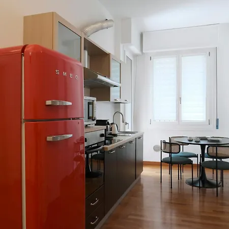 Comecasa 10 Min Walk To Duomo 2br Family Flat *