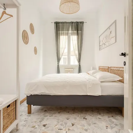 Hostmate - - Corso Garibaldi - Brera *