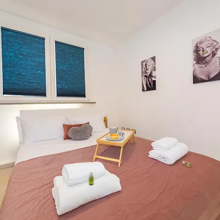 Navigli Panoramica Terrazzo Free Parking Ac Wifi