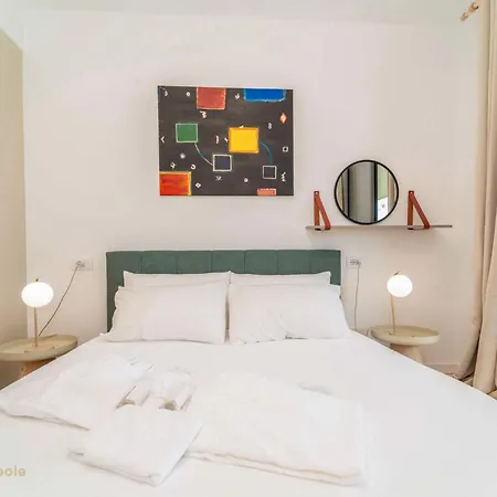 Adamello Terrace Apartament *