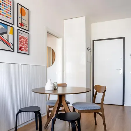 New Flat Near Ieo And Olympic Village Milano