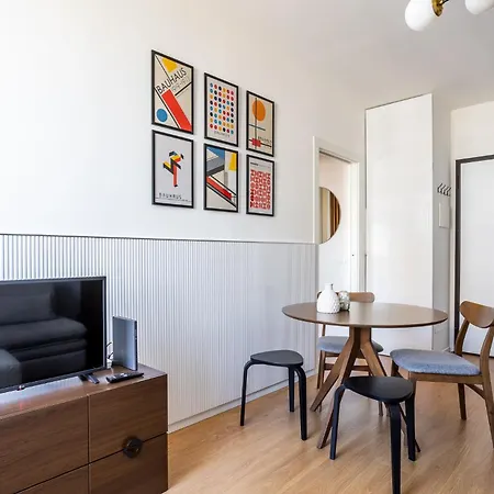 New Flat Near Ieo And Olympic Village *