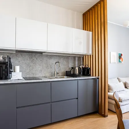 New Flat Near Ieo And Olympic Village *