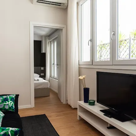 Youhosty - Zanella 68 *