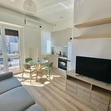 Metro S&m Home, Moderno E Confortevole Con Metro M3 Sotto Casa, Collegamento Diretto Con Stazione E Duomo Di * 米兰