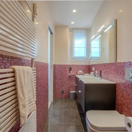 The Warm 3* Milán
