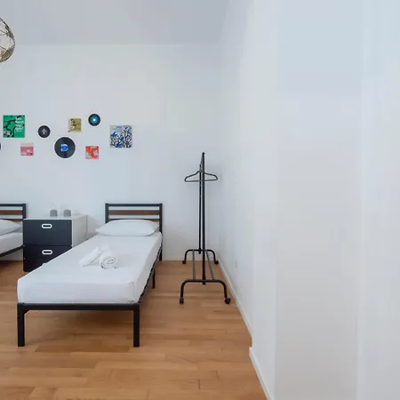 I-host Luxury - Veniero Apartamento Milão